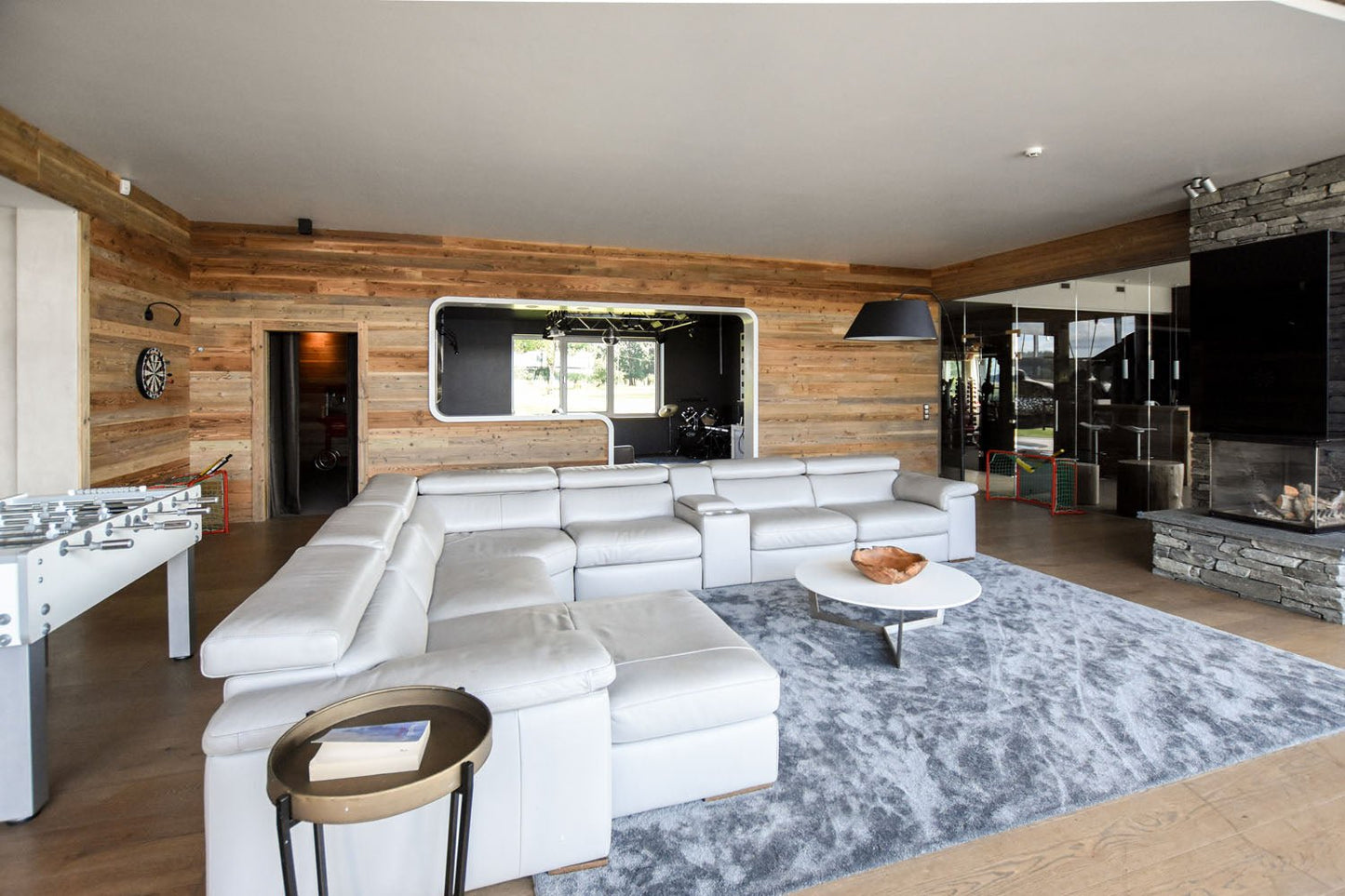 Weathered Brushed Boards Grooved - Audrini Living